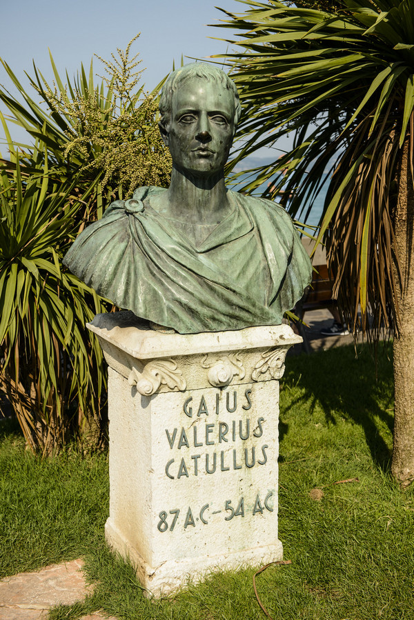 Buste van Catullus