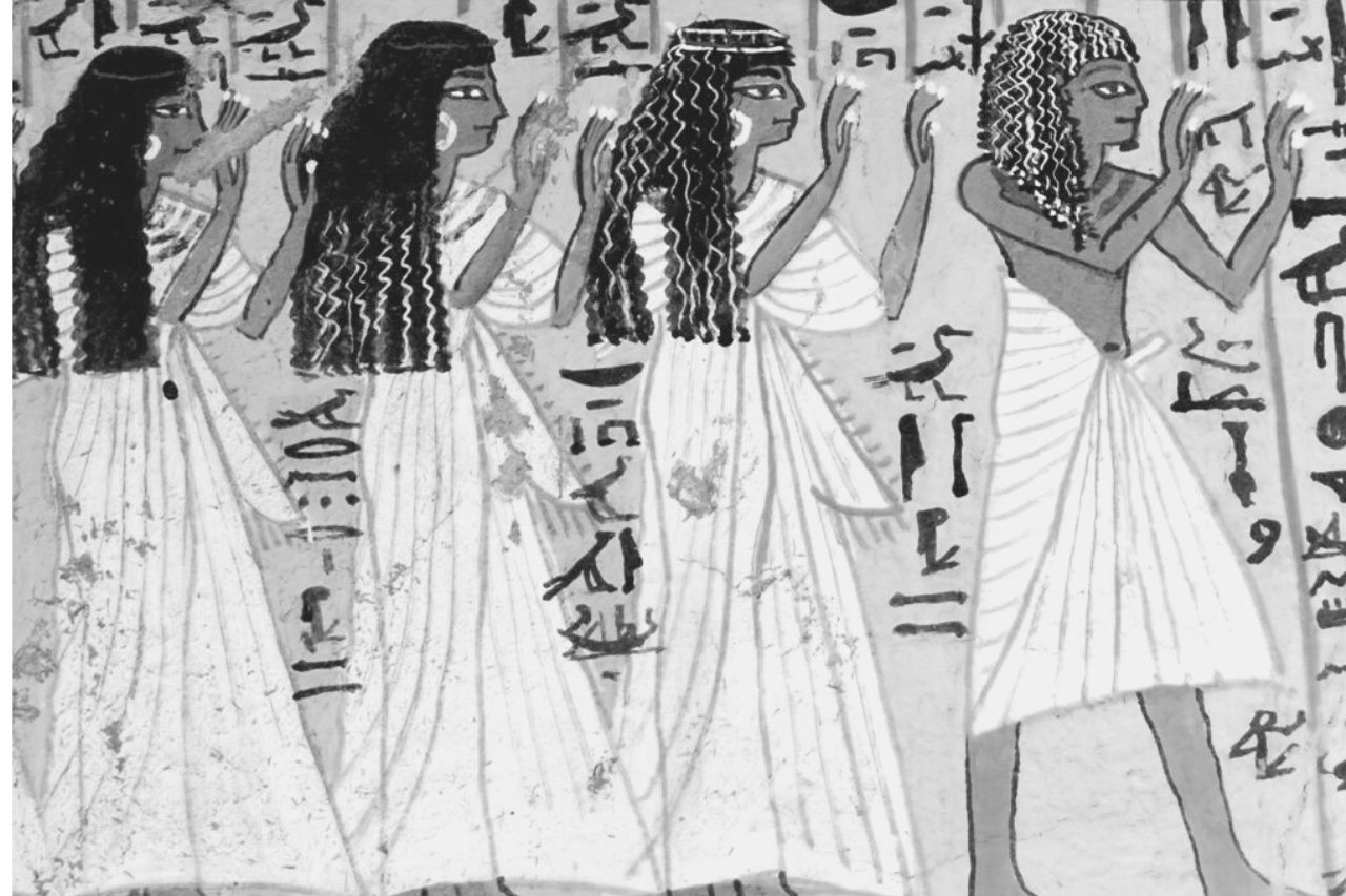 Oud-Egyptische Kleding: Hoe Evolueerde de Kledingstijl in Egypte?