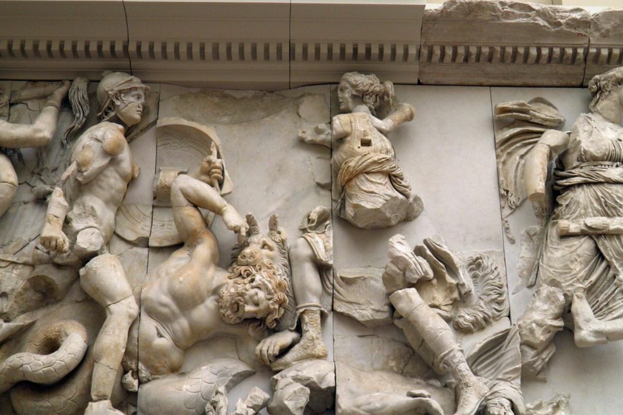 De Mythe van Porphyrion, de Koning van de Giganten die Zeus Uitdaagde