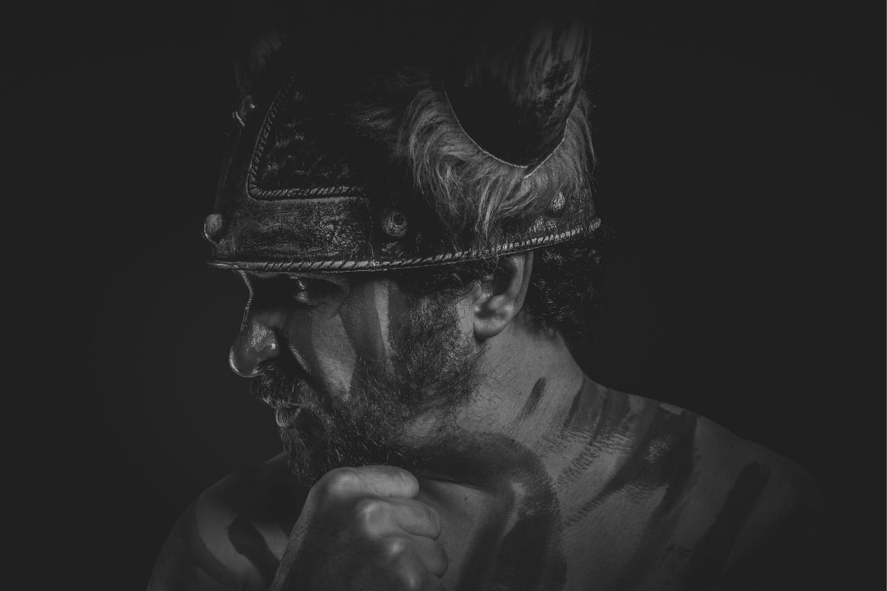 Vikingen schilderen hun gezichten